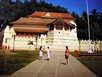 Kandy: Tempel des Zahns (Dalada Maligawa)