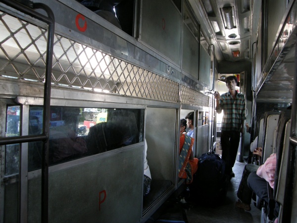 PB050980.jpg