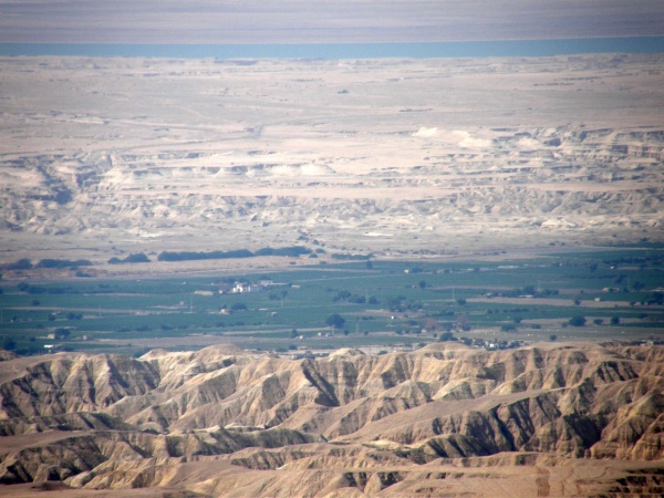 PB010487.jpg