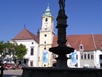 Nam SNP - Hauptplatz mit Brunnen
