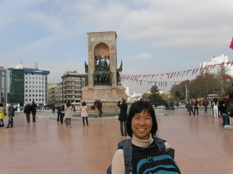 PB021202.jpg