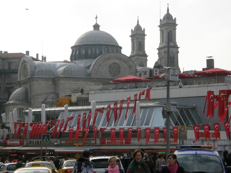PB021205.jpg