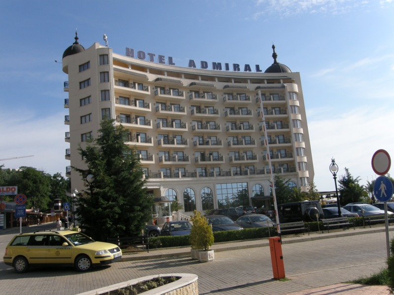 P5240546.jpg