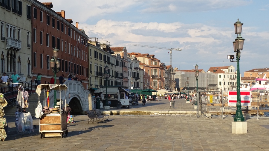 DSC07360.jpg
