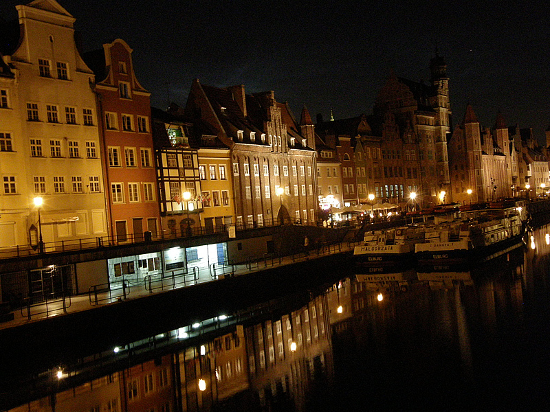 051.jpg