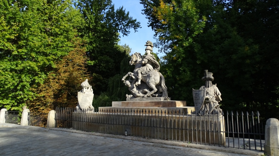 DSC02705.jpg